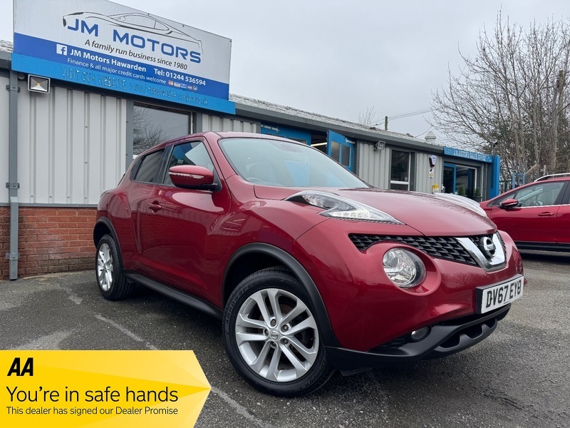 Nissan Juke N-connecta Dci Red