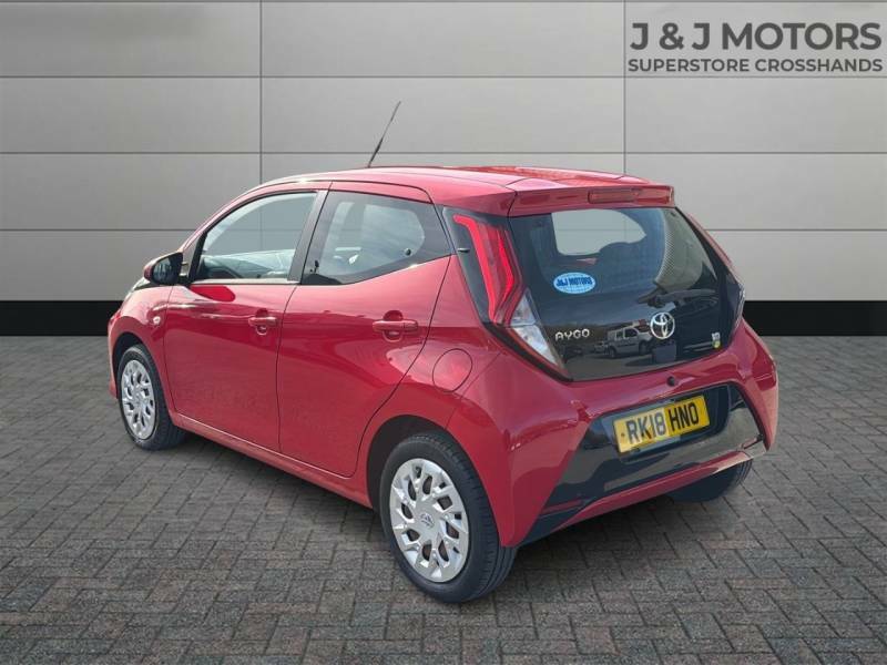 Toyota Aygo 1.0 Vvt-i X-play - 2018 18 RK18HNO Red #6