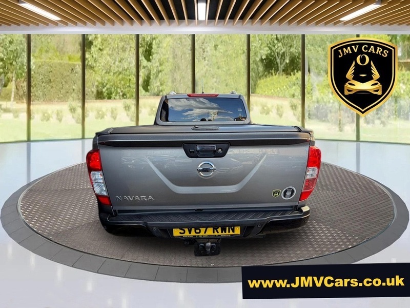 Nissan Navara Dci Tekna 4X4 Shr SV67RWN Grey #4