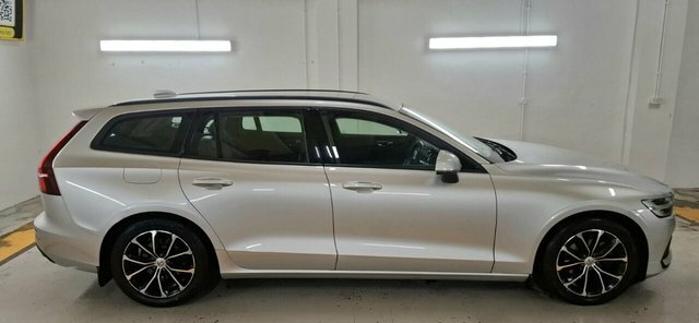 Volvo V60 2019 2.0 D3 Momentum Pro Estate Eu PRZ1868 Silver #3