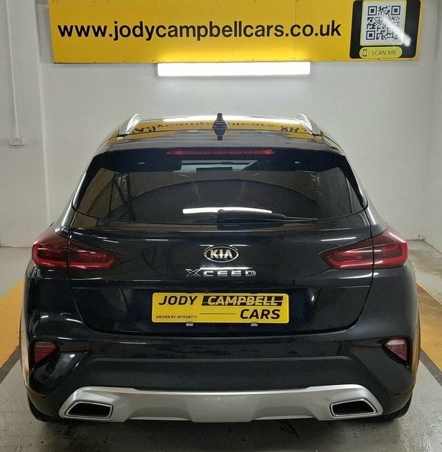 Kia Xceed 2019 1.4 T-gdi First Edition Suv Black #4