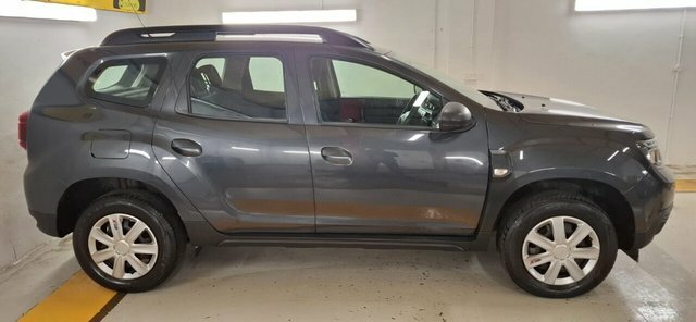Dacia Duster 2022 1.0 Tce Essential Suv Bi Fuel Euro SB71KZX Grey #3