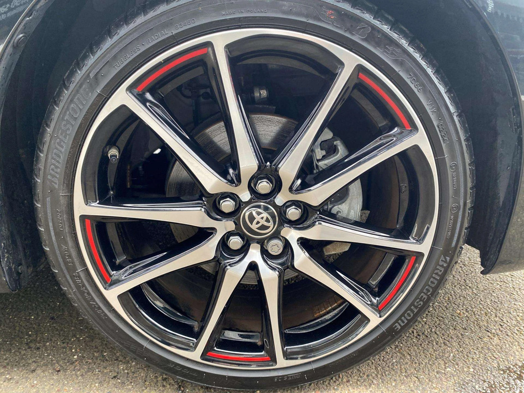Toyota Yaris 1.5 Hybrid 130 Gr Sport Cvt AK24VRO Black #5