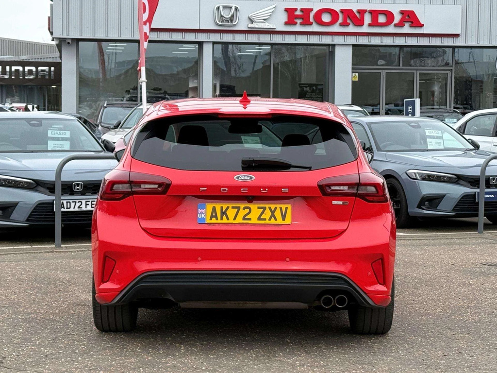Ford Focus St-line Vignale Mhev AK72ZXV Red #6