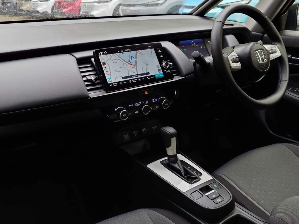 Honda Jazz 1.5 I-mmd Hybrid Elegance Ecvt EK75VGY White #2