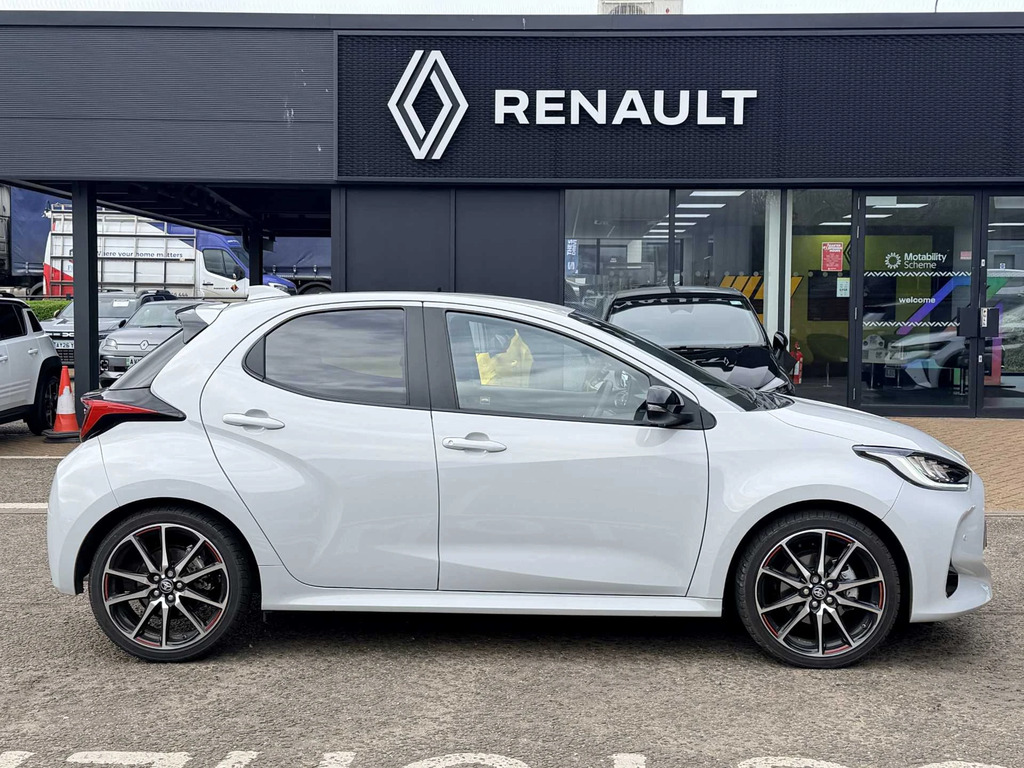 Toyota Yaris Gr Sport Hev Cvt AV73XJX Grey #5