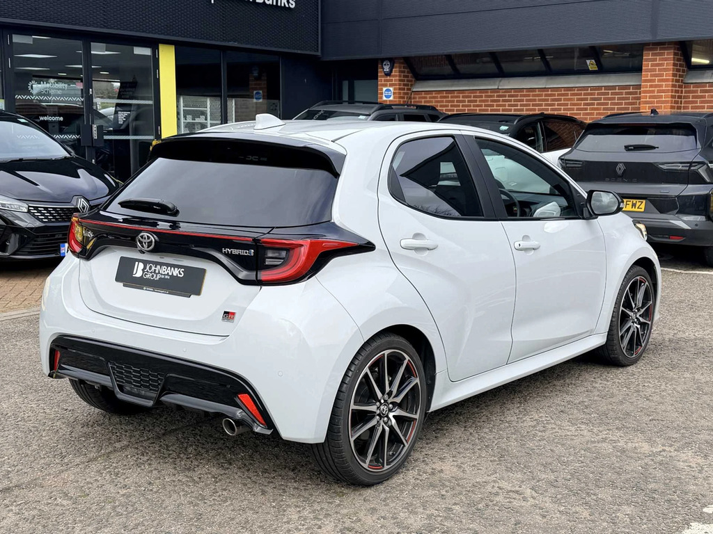 Toyota Yaris Gr Sport Hev Cvt AV73XJX Grey #4