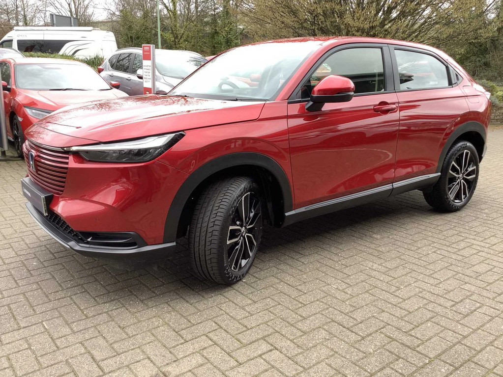 Honda Hr-V Elegance I-mmd Cvt LP73JDF Red #3