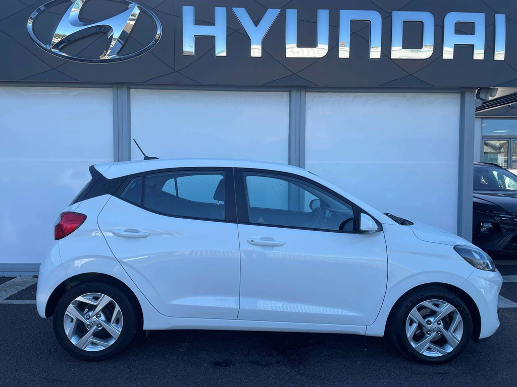 Hyundai I10 Se Connect Mpi White