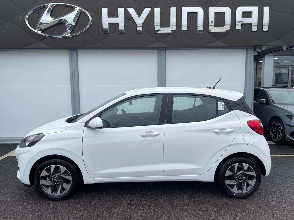 Hyundai I10 1.0 63 Advance Nav AF26EOG White #3