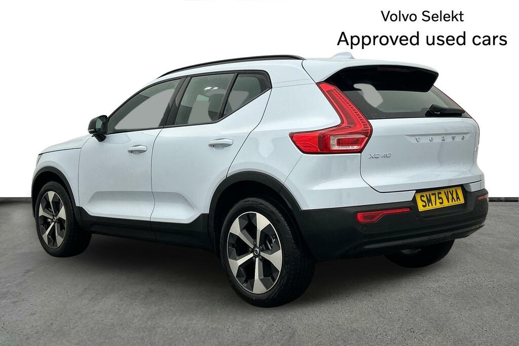 Volvo XC40 2.0 B3p Plus Dark SM75VXA Blue #3