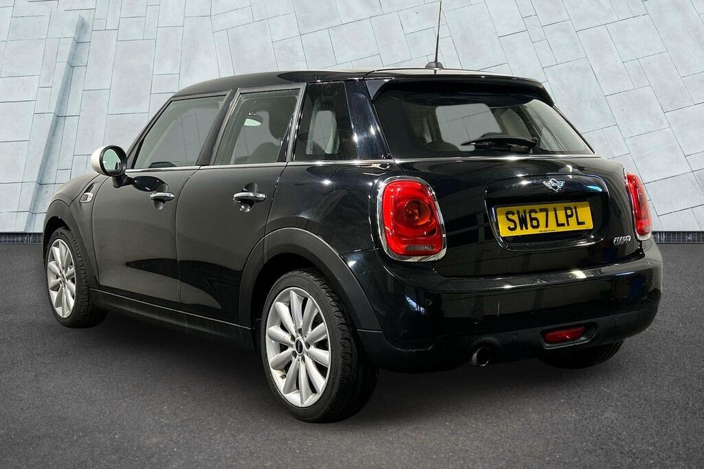 Mini Hatch 5-Door Cooper SW67LPL Black #4