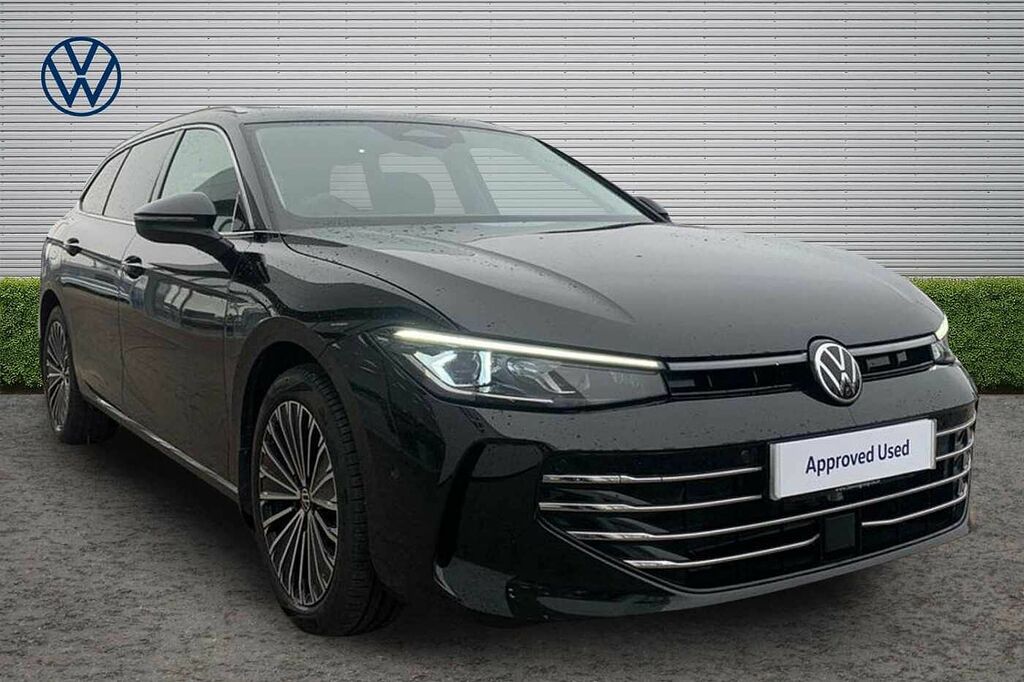Volkswagen Passat Estate 1.5 Etsi 150Ps Elegance Dsg SY25HVW Black #2