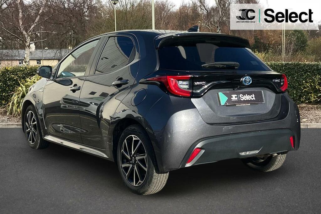 Toyota Yaris 1.5 Vvt-h Design Hatchback Hybrid E-cvt ST70NLV Grey #4