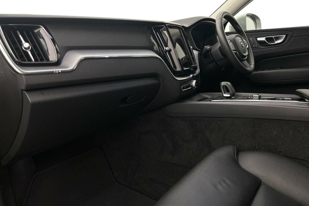 Volvo XC60 2.0 T6 Rc Phev Inscription Expression Awd LB71WTR Silver #2
