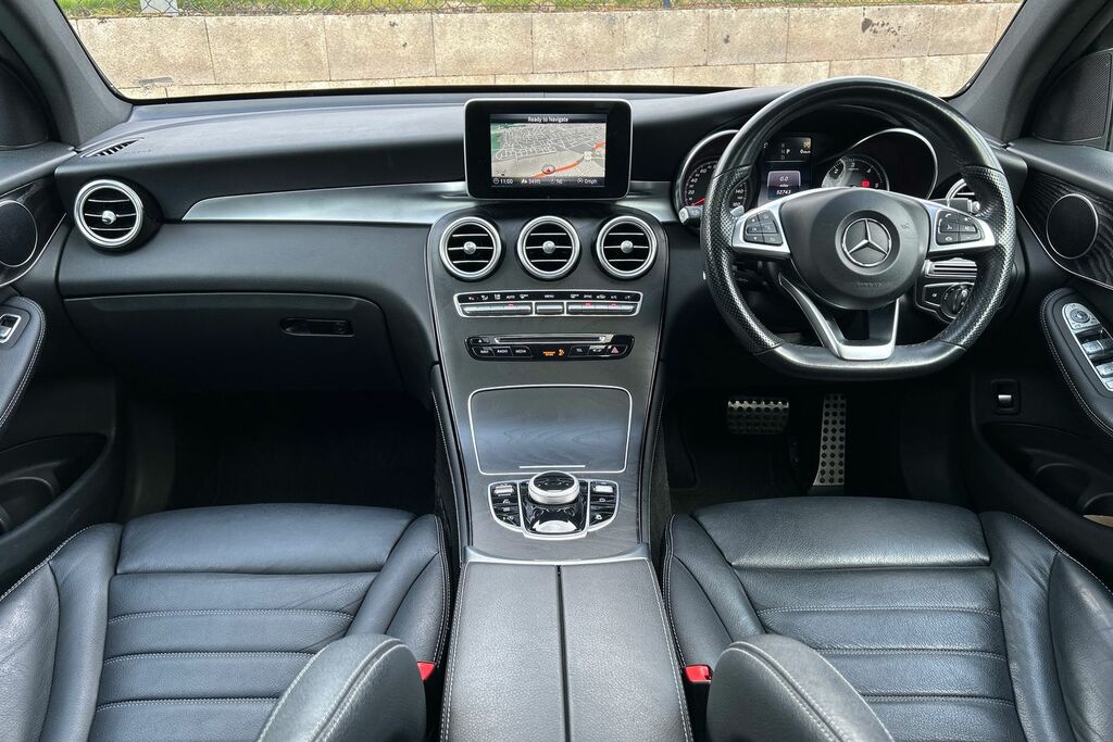 Mercedes-Benz GLC Class 3.0 Glc350d V6 Amg Line Premium Coupe G-tronic 4 White #4