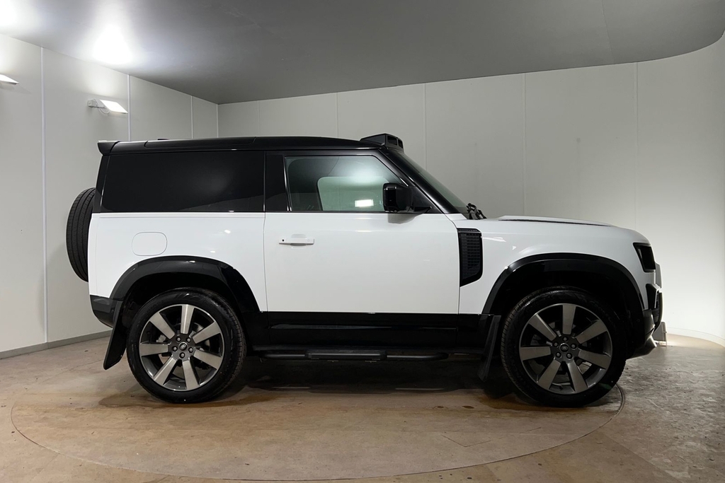 Land Rover Defender 90 D250 Hard Top Hse LF73JTA White #6