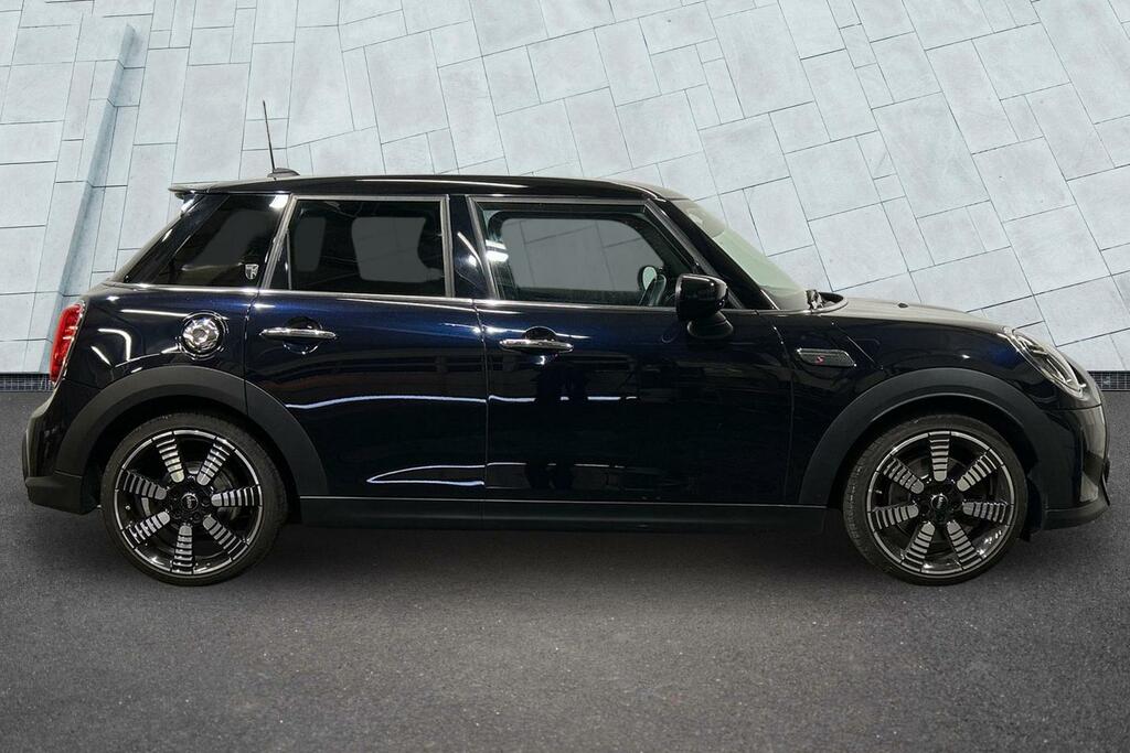 Mini Hatch 5-Door Cooper S Exclusive SY72HUV Black #5
