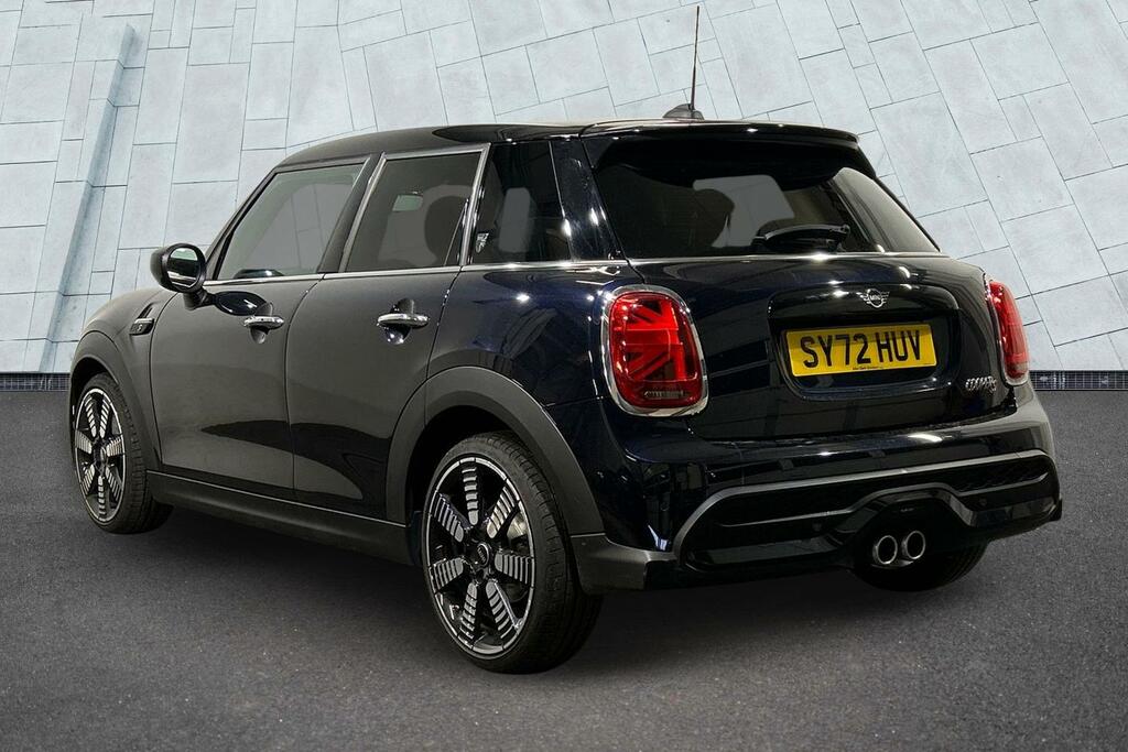 Mini Hatch 5-Door Cooper S Exclusive SY72HUV Black #3