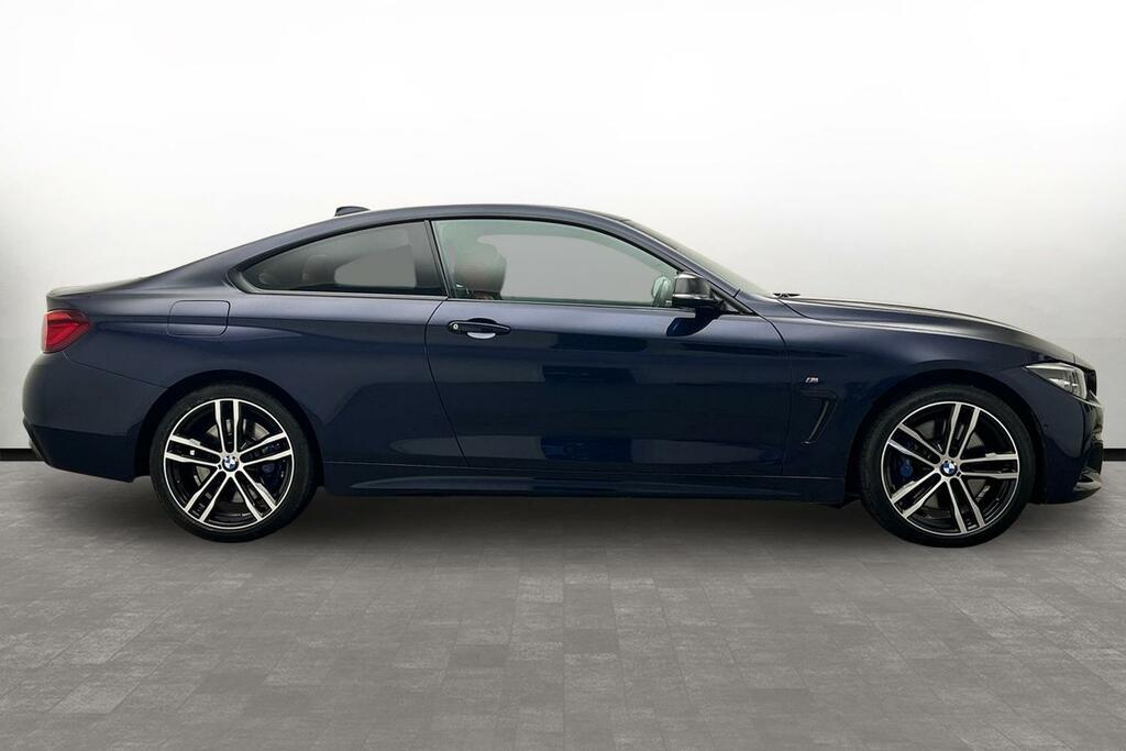 BMW 4 Series Gran Coupe 435D Xdrive M Sport Coupe Blue #3