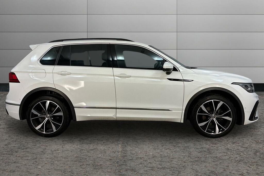 Volkswagen Tiguan 2.0 Tdi R-line Dsg BK72URW White #4