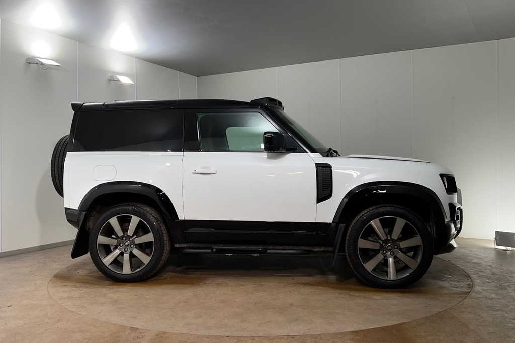 Land Rover Defender 90 D250 Hard Top Hse LF73CSP White #5