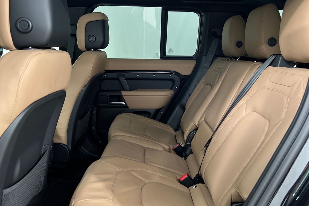 Land Rover Defender 110 D350 110 X-dynamic Hse SK26ZXT Blue #4