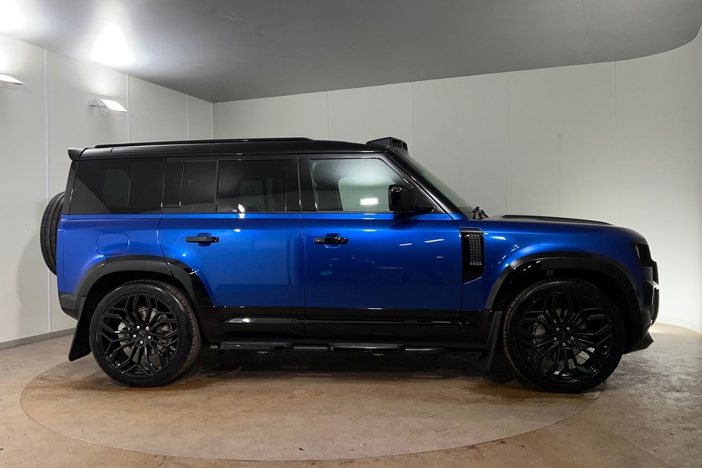 Land Rover Defender 110 D350 110 X-dynamic Hse SK26ZXT Blue #5