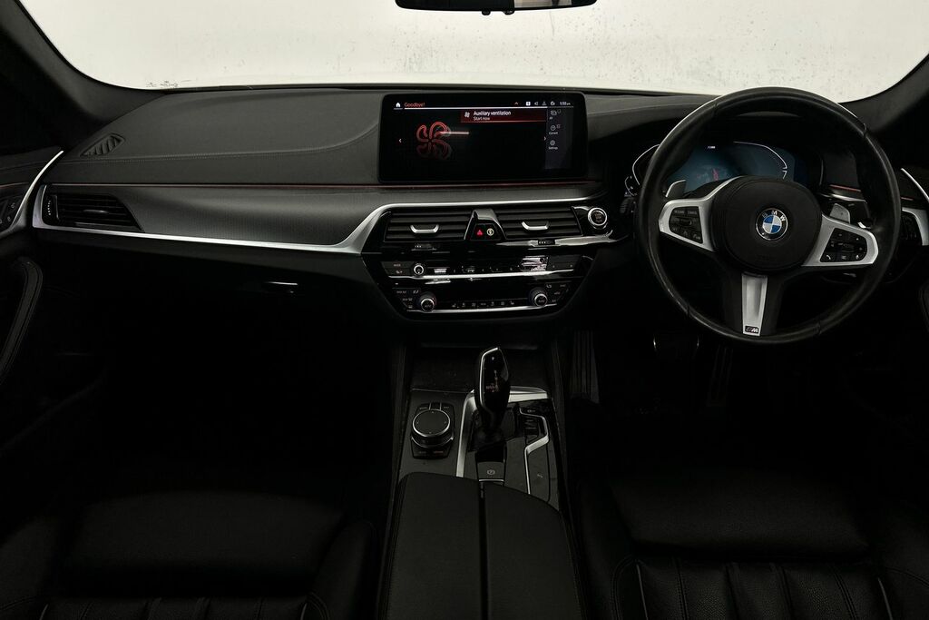 BMW 5 Series 520D Xdrive M Sport Saloon SW22BXM White #4
