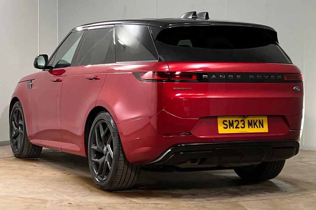 Land Rover Range Rover Sport D300 Dynamic Se SM23MKN Red #2