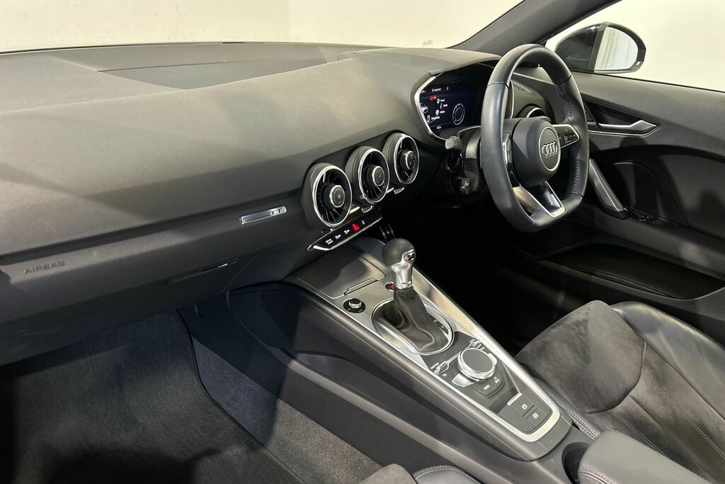 Audi TT Coup- Sport Edition 40 Tfsi 197 Ps S Tronic Black #2
