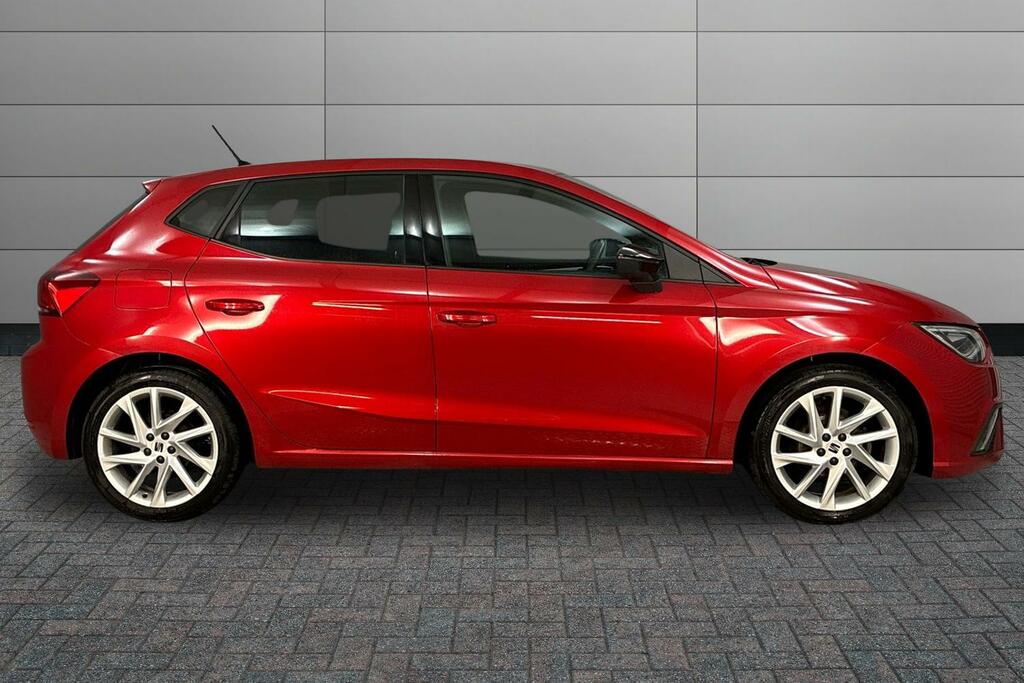 Seat Ibiza 1.0 Tsi 95 Fr WK23LXH Red #4