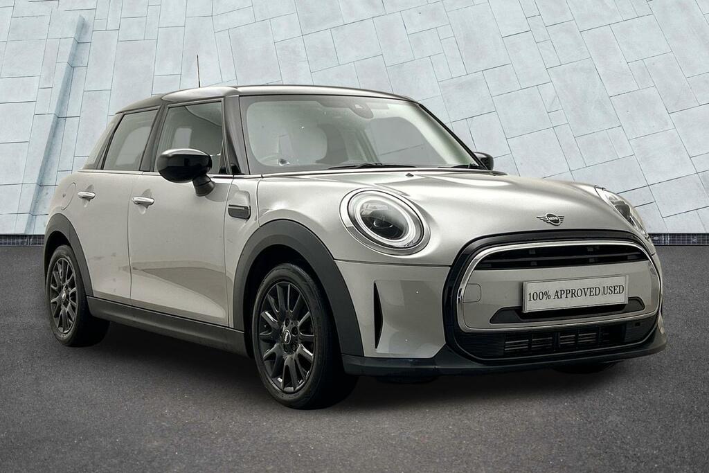 Mini Hatch 5-Door Cooper Classic Silver