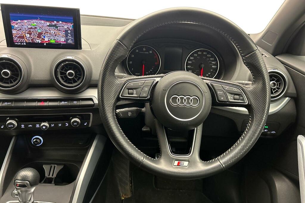 Audi Q2 1.4 Tfsi Cod S Line S Tronic Euro 6 Ss SW18DSZ Red #5