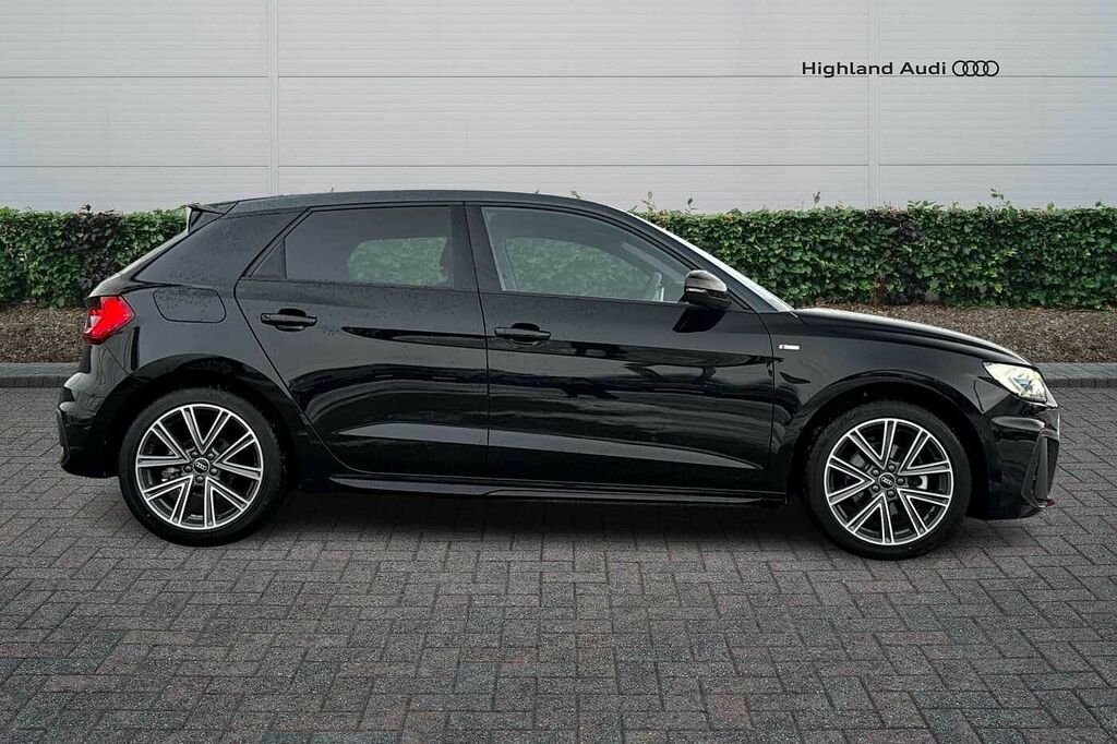 Audi A1 S Line 30 Tfsi 116 Ps S Tronic Black #4