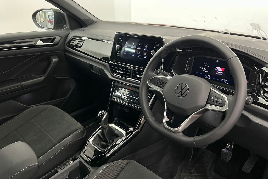 Volkswagen T-Roc 1.5 Tsi Style Design SW75GJU Black #6