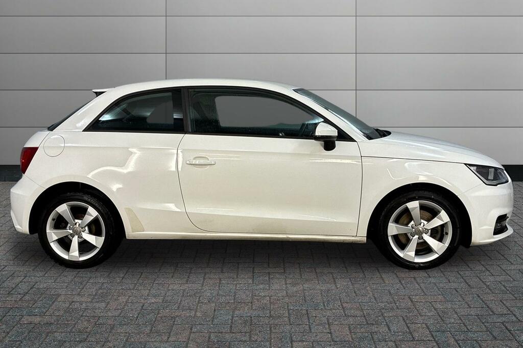 Audi A1 1.4 Tfsi Sport Nav White #4