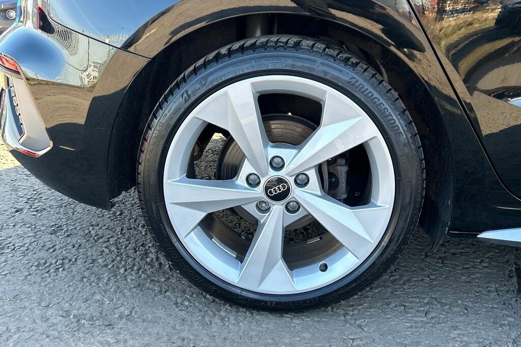 Audi A3 S Line 35 Tfsi 150 Ps S Tronic SR73JZJ Black #5