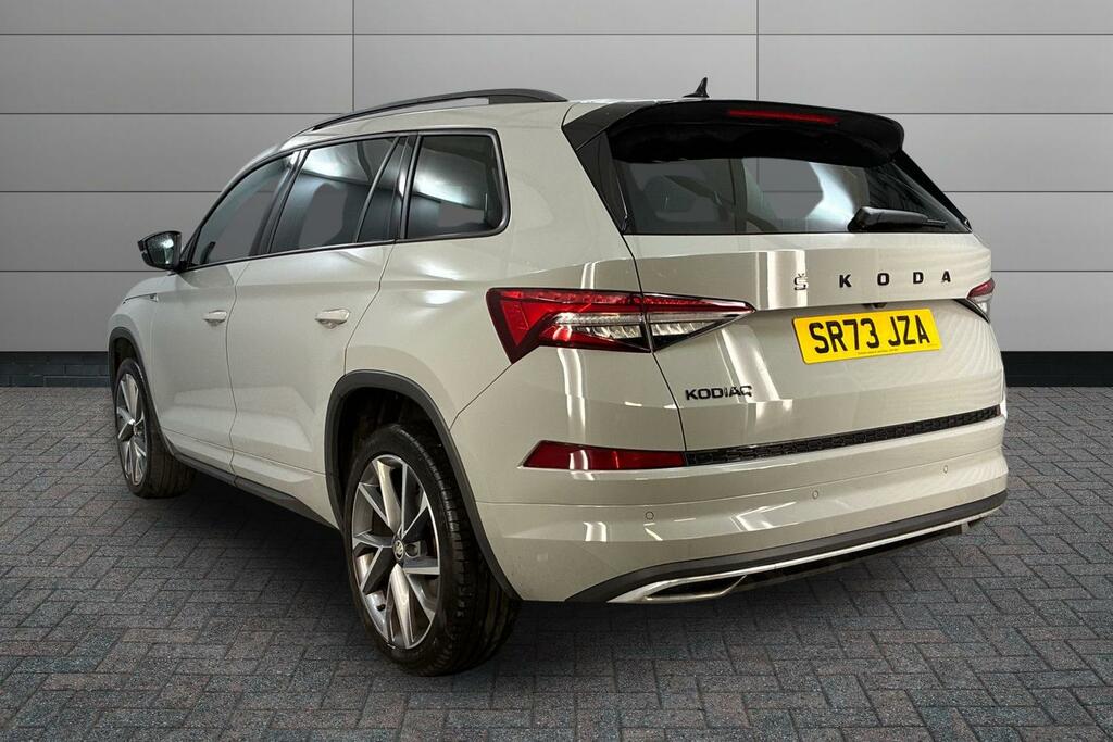 Skoda Kodiaq 1.5 Tsi Sport Line Dsg 7 Seat SR73JZA Grey #3