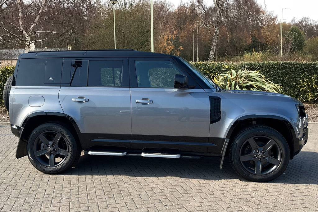 Land Rover Defender 110 D250 X-dynamic Se SY72JKV Grey #5