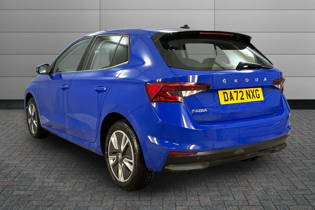 Skoda Fabia 1.0 Tsi 110 Se L DA72NXG Blue #3
