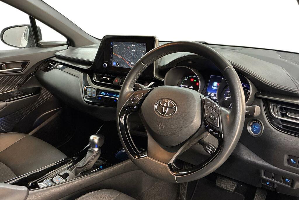 Toyota C-Hr 1.8 Hybrid Design Cvt SR23OBW White #6