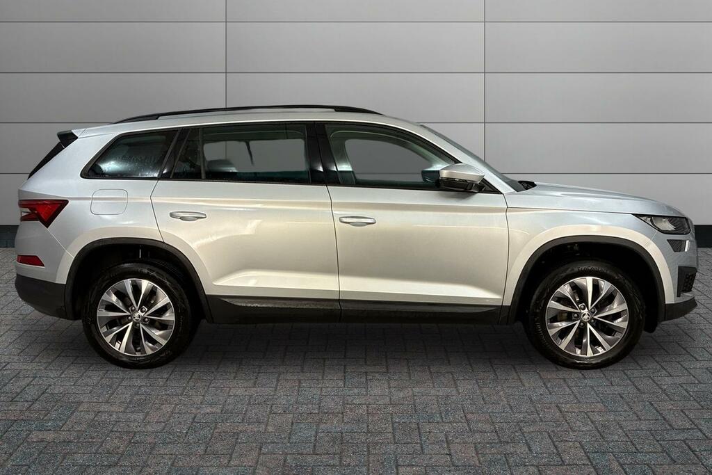 Skoda Kodiaq 1.5 Tsi Se Drive Dsg 7 Seat ST73NWX Silver #4