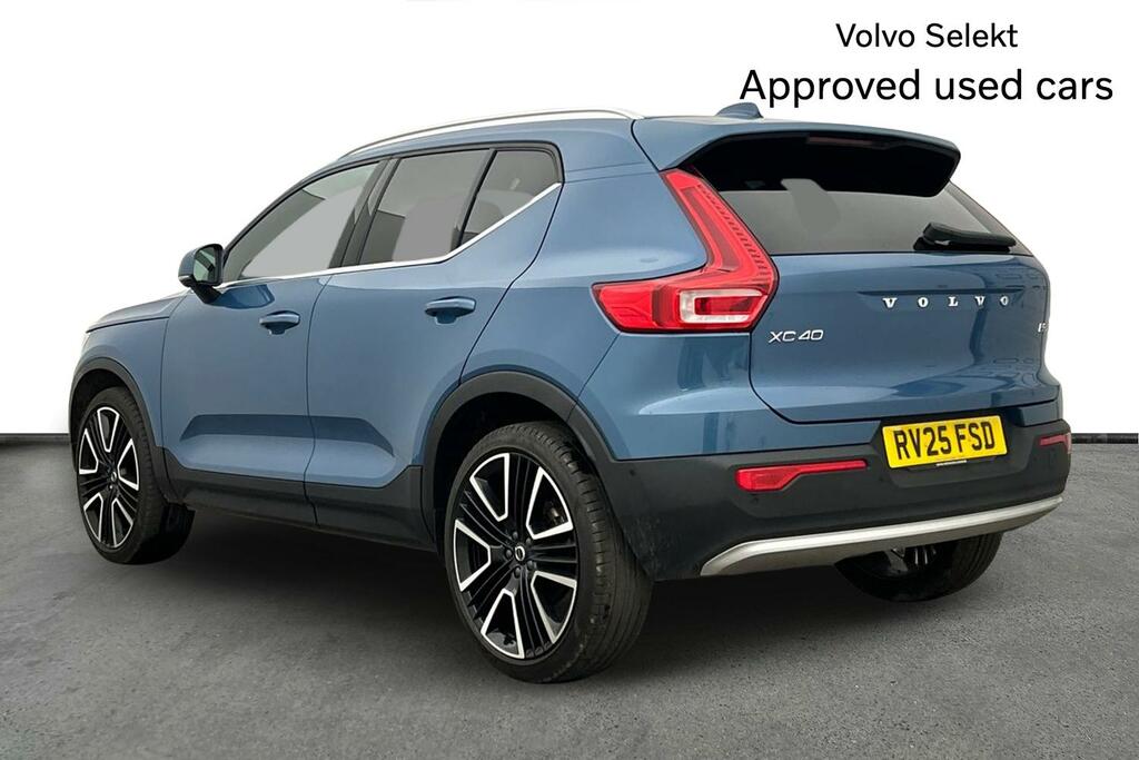 Volvo XC40 2.0 B3p Ultra Dark RV25FSD Blue #3