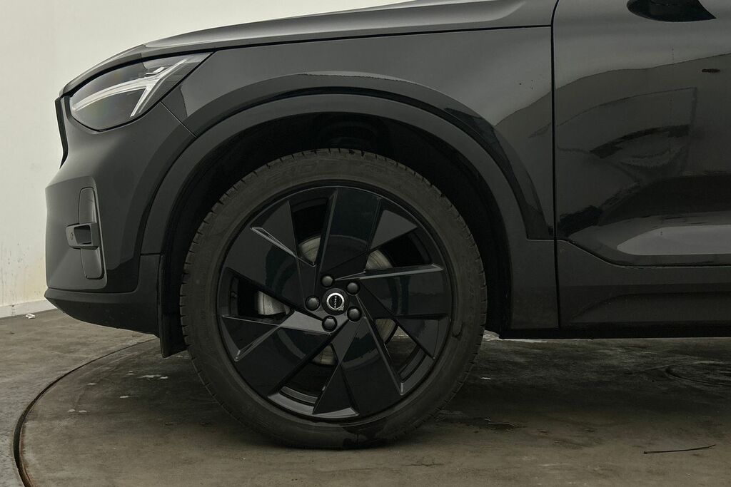 Volvo XC40 Black Edition Plus, B4 Mild Hybrid, SO25OHE Black #5