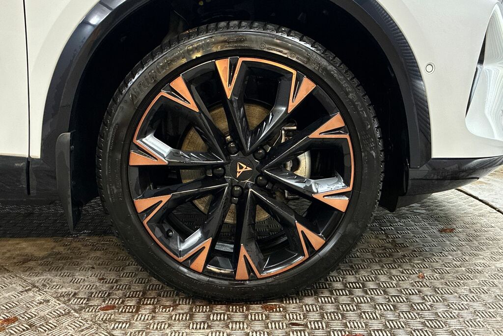 Cupra Formentor 1.5 Etsi 150 V3 Dsg SP75NXF White #5