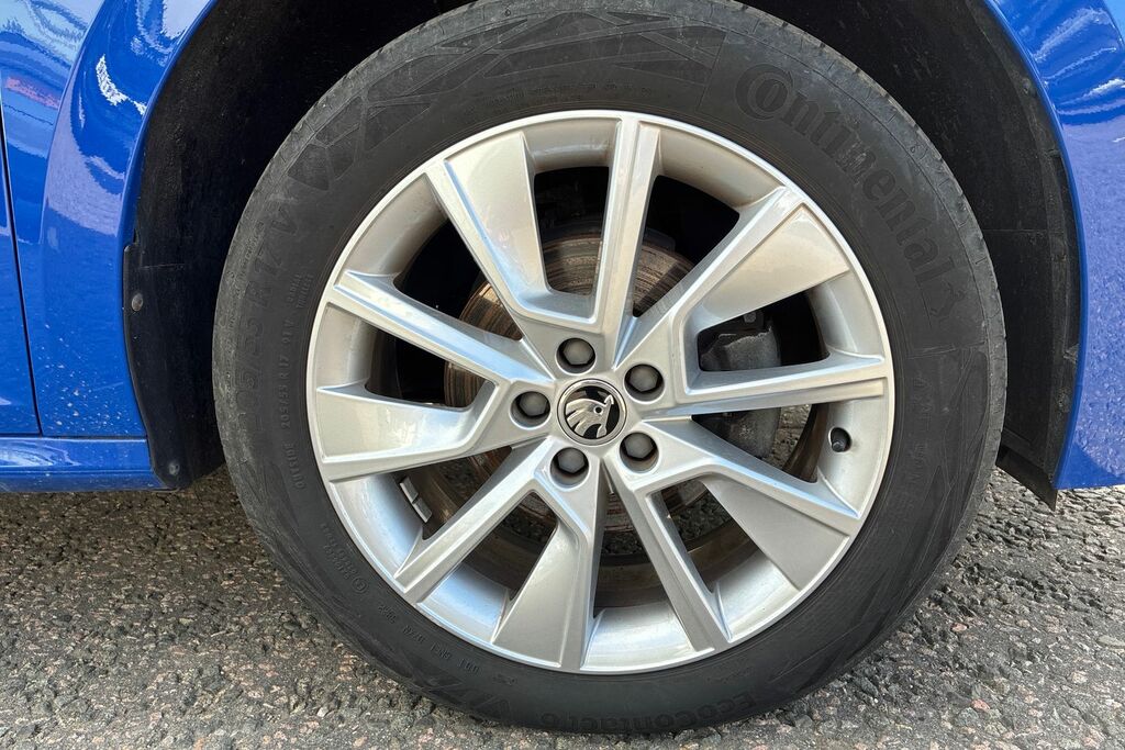 Skoda Kamiq 1.0 Tsi 110 Se Dsg FL72NYG Blue #5