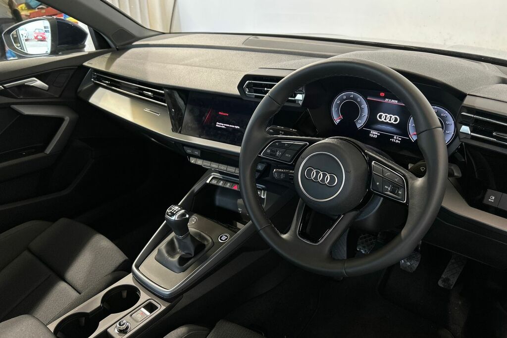 Audi A3 Sport 30 Tfsi 116 Ps 6-Speed SV25JYT Blue #6