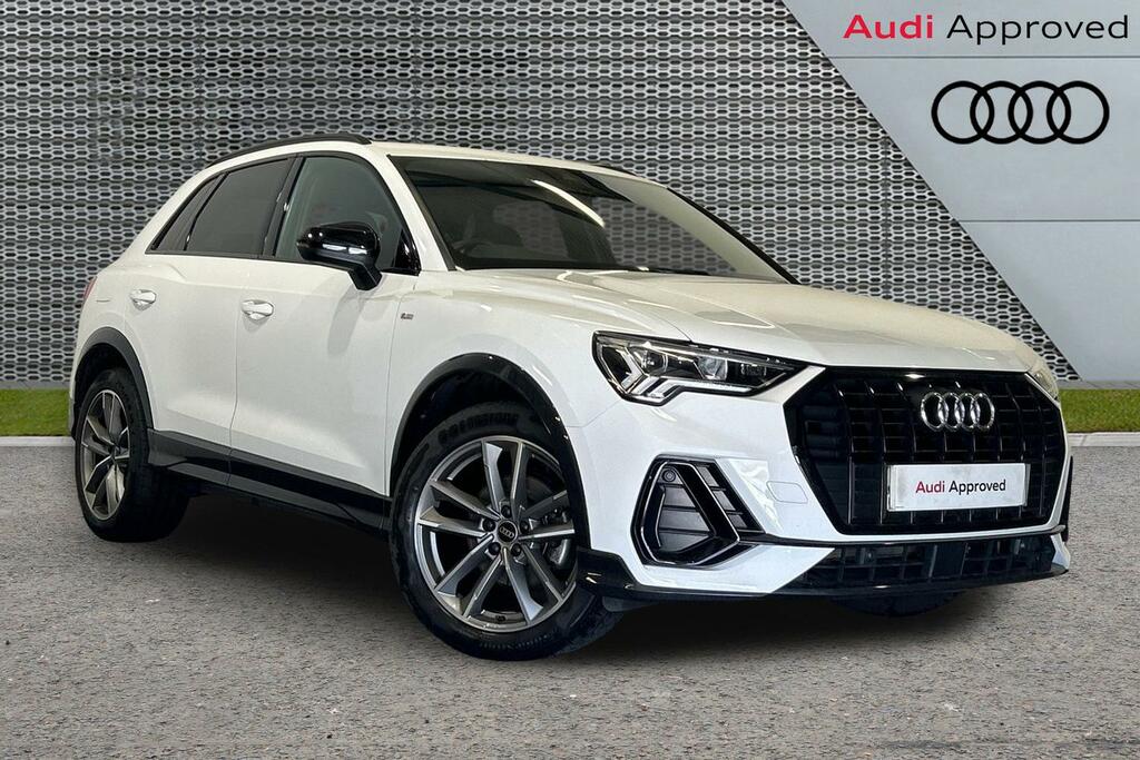 Audi Q3 Black Edition 35 Tdi 150 Ps 6-Speed White