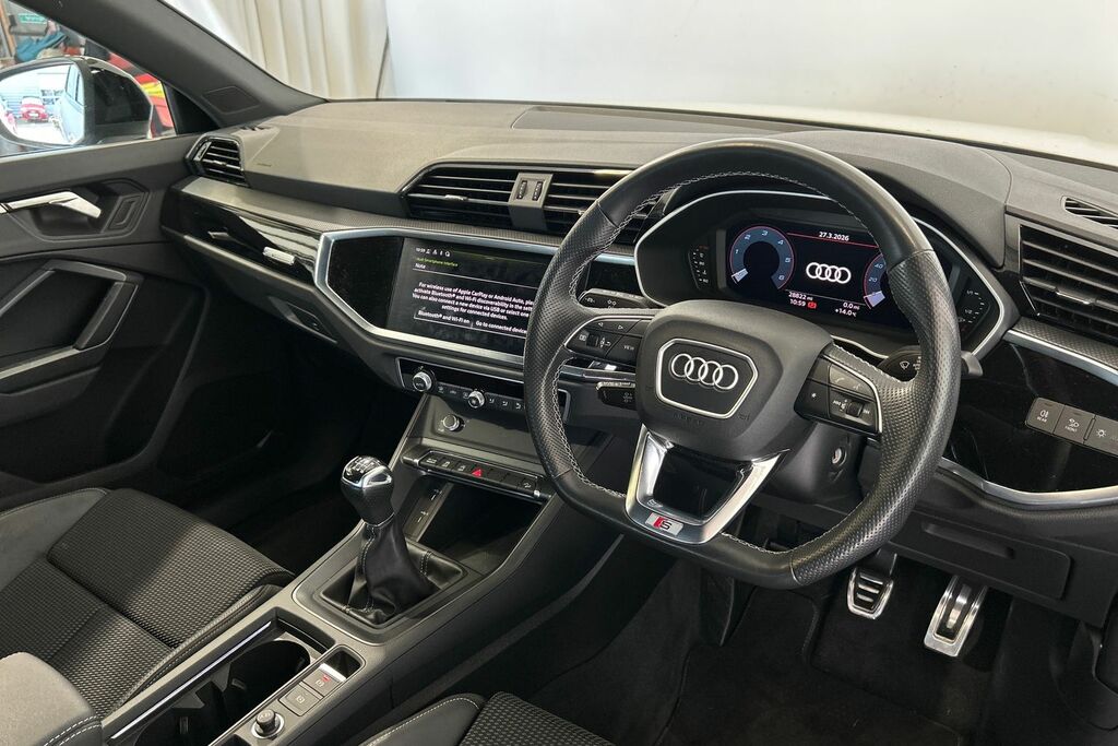 Audi Q3 Black Edition 35 Tdi 150 Ps 6-Speed SL22OEH White #6